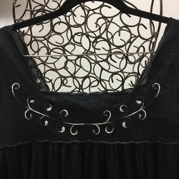 Free People Bed of Roses embroidered blouse - Picture 10 of 13